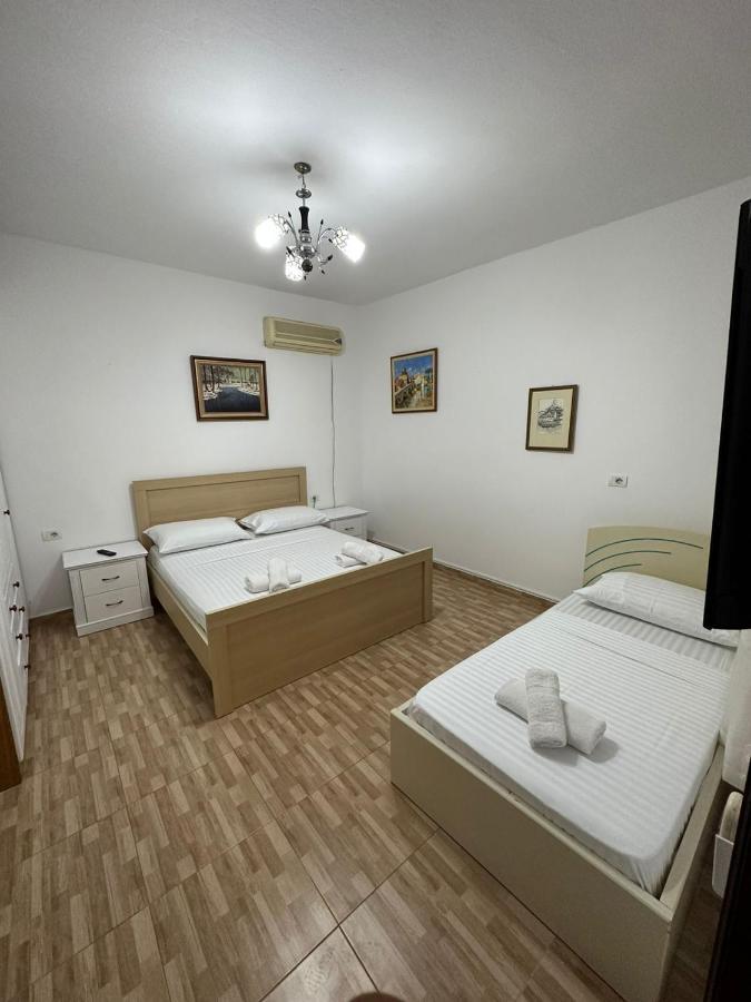 Elby Apartments Μπεράτ Εξωτερικό φωτογραφία